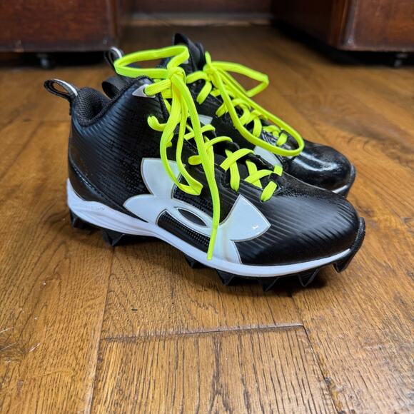 Under Armour Other - Under Armour UA Crusher Jr Baseball/Football Cleats Black White Youth Size 1Y